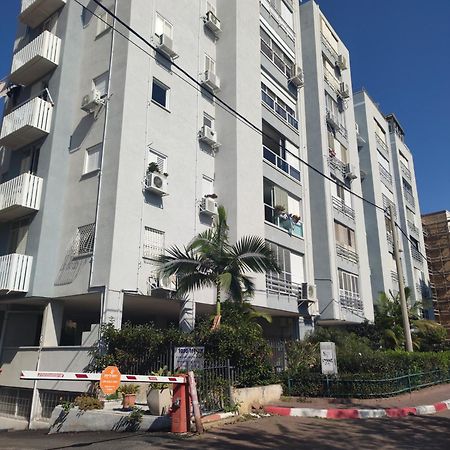 Cozy And Stylish 1-Bedroom Apartment Netanya Exterior foto